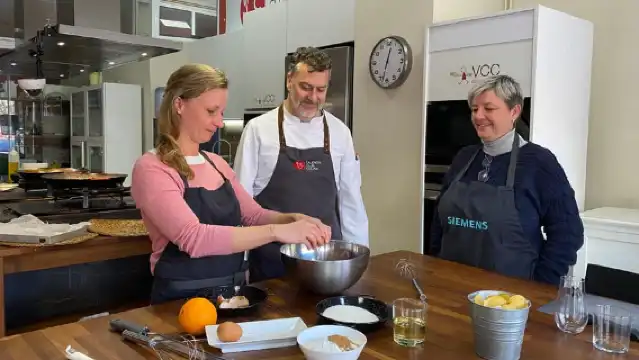 Valencia: Paella Workshop and Algiros Market Visit