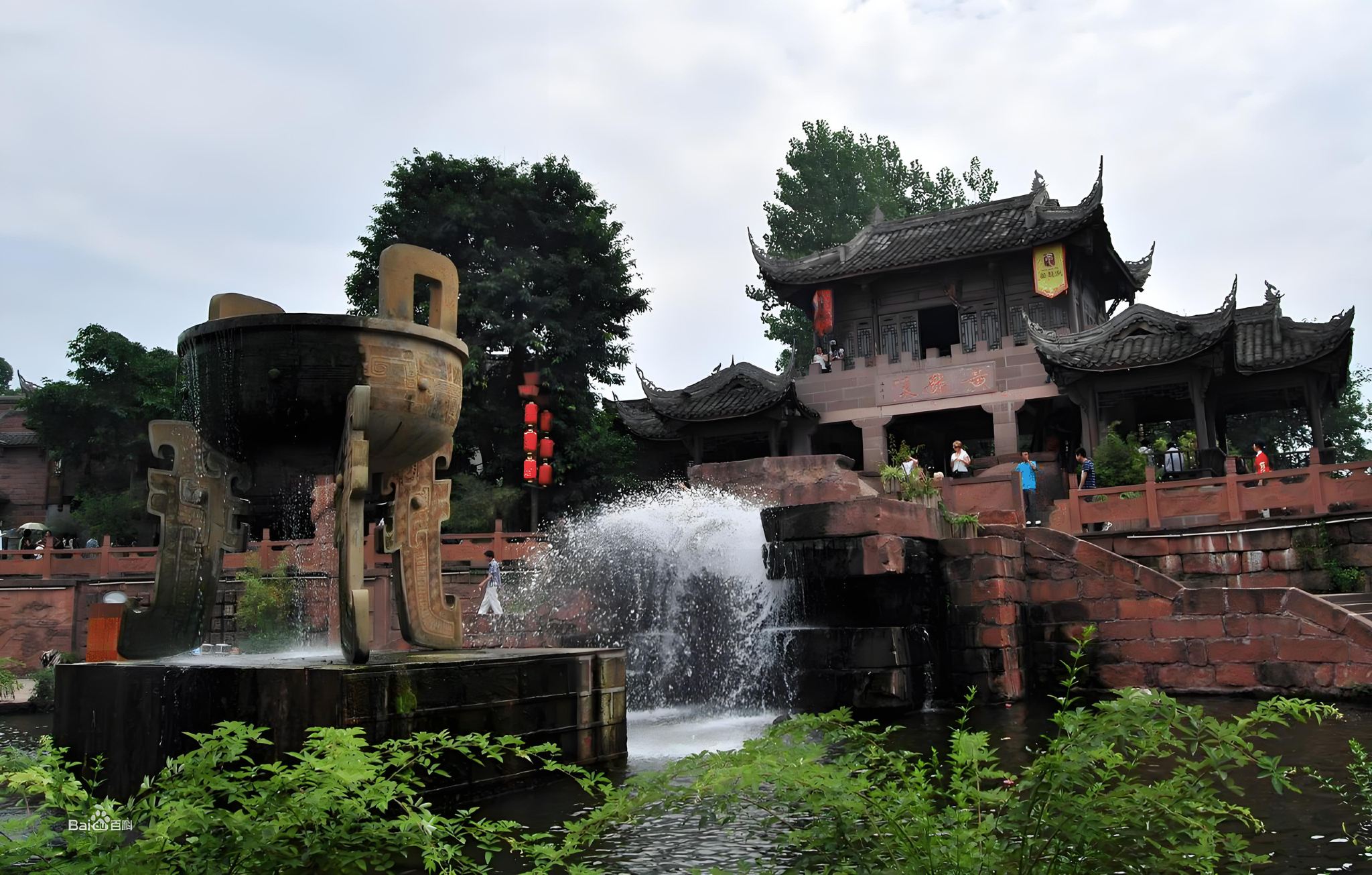 Chengdu to Leshan Giant Buddha and Huanglongxi Ancient Town: Private chartered day tour with complimentary Leshan cruise ticket.