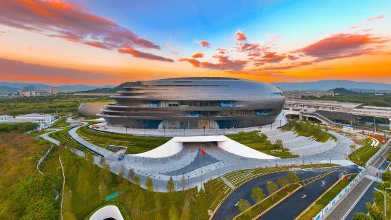 Shenzhen Technologie-Tagesausflug Wissenschaftsmuseum + Huaqiangbei + Shenzhen Eye + INNO100