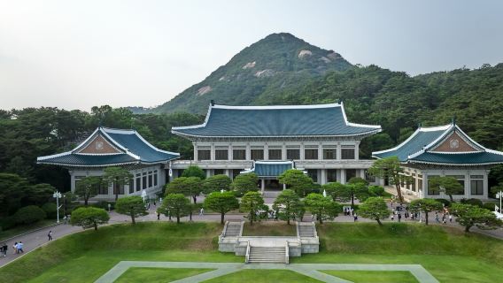 Tur Harian Penyembuhan Chungbuk: Dari Cheong Wa Dae ke Cheongnamdae