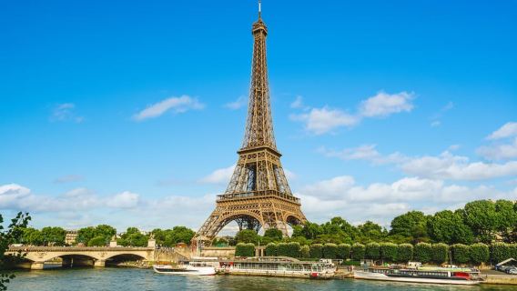 Paris: Eiffel Tower Summit Floor Ticket & Seine River Cruise