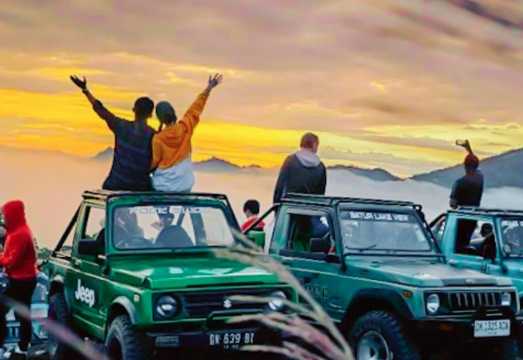 Mount Batur: Jeep Tour + Kintamani Cafe + Ubud Village