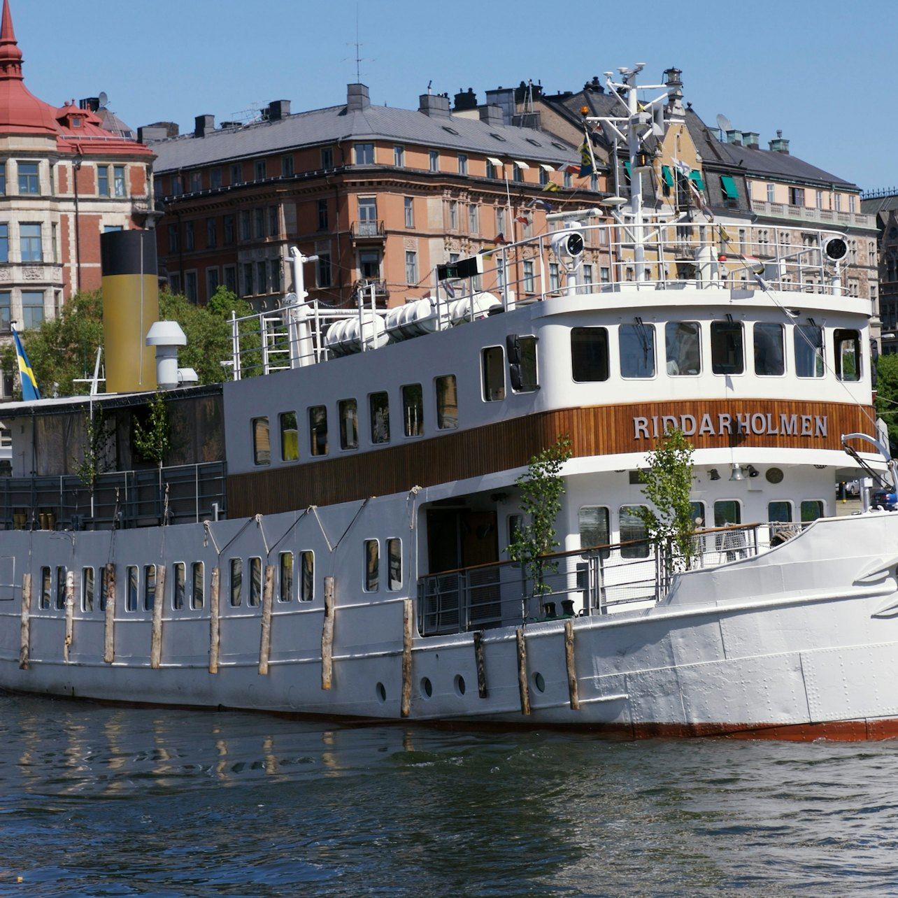 Stockholm: Guided Archipelago Boat Tour