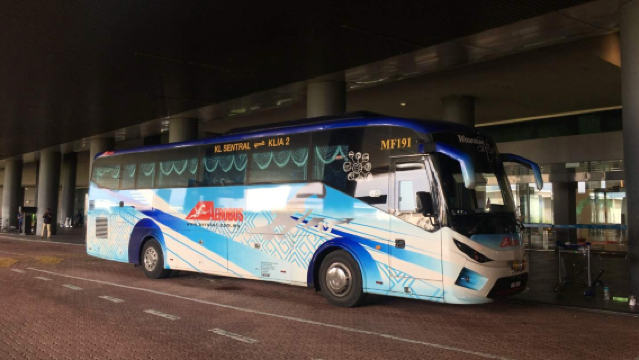 Traslado en autobús compartido desde la Estación Central de Kuala Lumpur hasta el Aeropuerto Internacional de Kuala Lumpur (KLIA) Terminal 1/Terminal 2 (proporcionado por Aerobus)