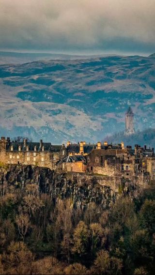 愛丁堡來回珀斯+凱恩戈姆 + 皮特洛赫裡中文包車日遊