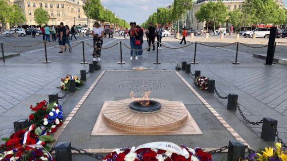 巴黎+先賢祠+杜樂麗花園+奧賽博物館+蒙馬特高地+紅磨坊