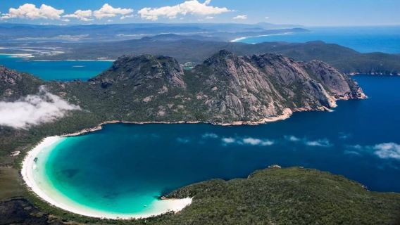 Ejen pelancongan Tasmania | Wineglass Bay & Teluk Bulan Madu | Pengangkutan khas | Percutian pasangan