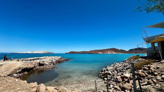 La Paz: Pearl Farm Experience and shop