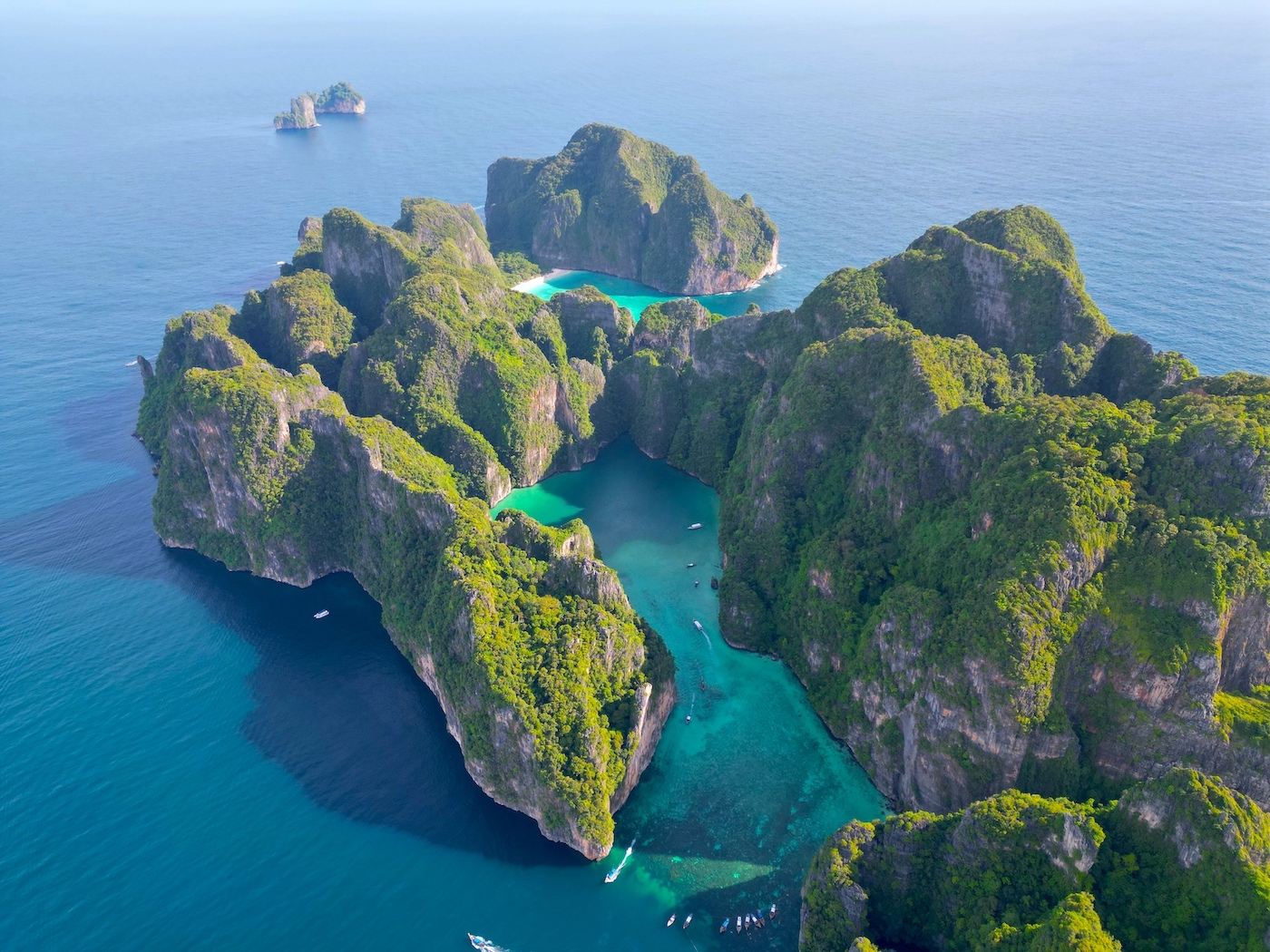 Da Phi Phi: tour privato di 4 ore in longtail boat a Maya Bay con snorkeling