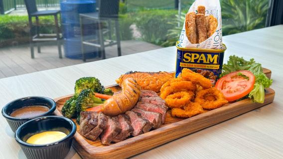 (ส่วนลด 20%) อาหารและเครื่องดื่ม บาร์และร้านอาหาร The Best Brew Singapore - Four Points by Sheraton Singapore, Riverview