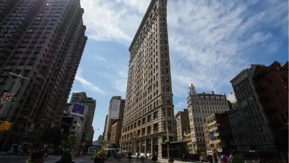 "Superheroes of New York", online exploration game