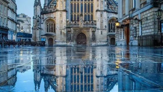 英國巴斯小鎮+羅馬浴場+巴斯修道院+皇家新月樓+巴斯大教堂