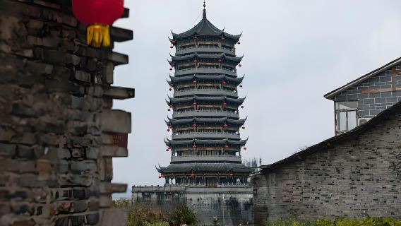 Depart from Chengdu: Chongzhou Yanhuachi Garden + Yuantong Ancient Town (Filming Location of 1987 Dream of the Red Chamber | Lu You's Shrine)