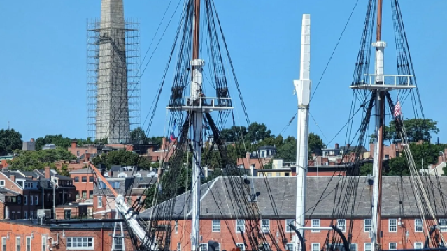 Boston Landmark Tour: Faneuil Hall Marketplace + Massachusetts State House + Boston Harbor