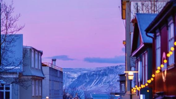 冰島雷克雅未克黃金圈+極光+黑沙灘【專業包車+多日定制】