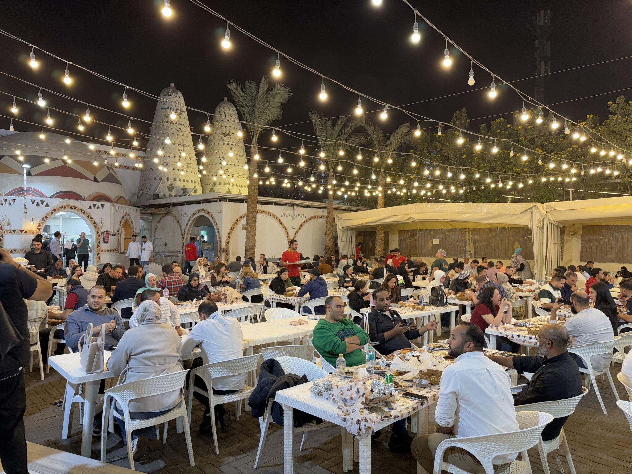 Hagooga Trendy Restaurant Reservation Service in Cairo, Egypt