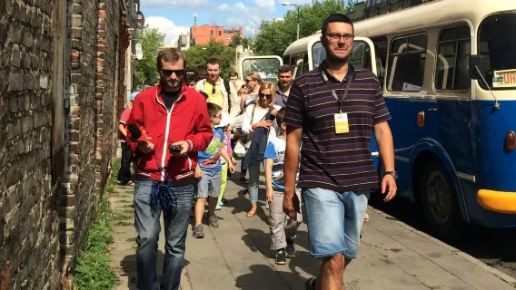 Passeio de ônibus Retro Lado Sombrio de Varsóvia