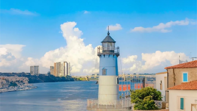 Shunde Day Tour|Shunfeng Mountain + Qinghui Garden Museum + Fengjian Canaltown + Huagai Road Food Street + Baolin Temple