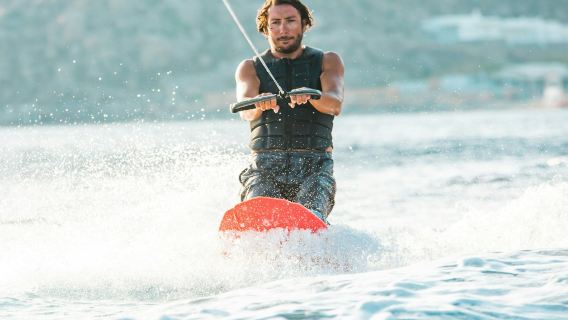 Mykonos Super Paradise Beach: Water Ski, Wakeboard and Kneeboard Rental