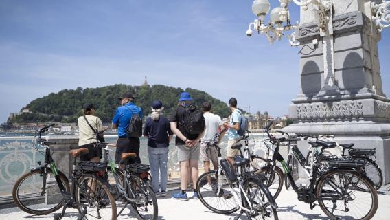 San Sebastián: Guided E-Bike Tour