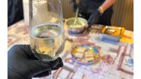 Venice: Cooking Experience with All-You-Can-Drink Prosecco