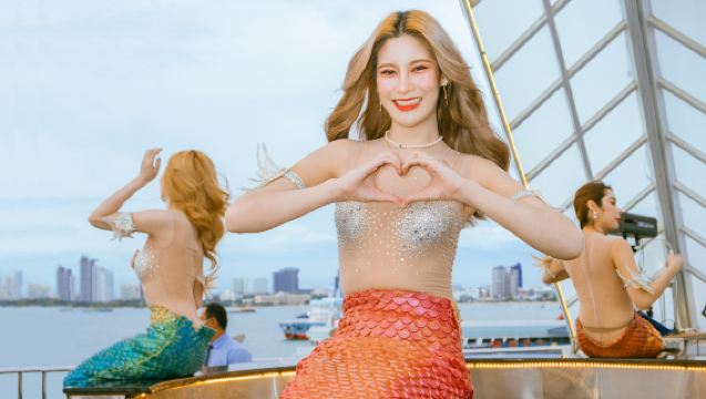 Oriental Carnival Sea and Sky Feast Male Model Restaurant admission ticket