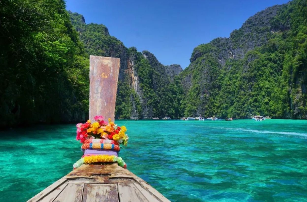 Berangkat dari Krabi: Tur satu hari ke empat pulau ajaib (Pulau Ayam + Pulau Poda + Pulau Pipa + Gua Phra Nang)