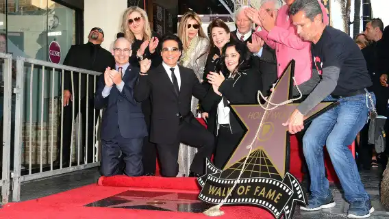 Los Angeles Highlights Tour (3): Hollywood Walk of Fame + Beverly Hills + Greystone Mansion & Gardens: The Doheny Estate + Santa Monica Beach