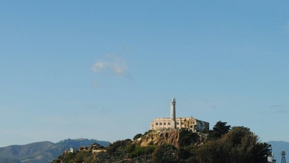 San Francisco: Alcatraz Island Entry + Hop-on Hop-off Bus