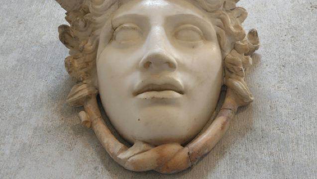 Besuche die Glyptothek in München mit Paul