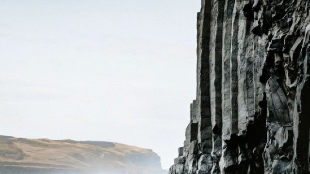 Reynisfjara Beach + Dyrhólaey + Crashed DC 3 Plane + Reykjavik Private Chartered Tour in Iceland