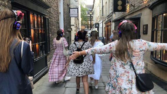 BathTours