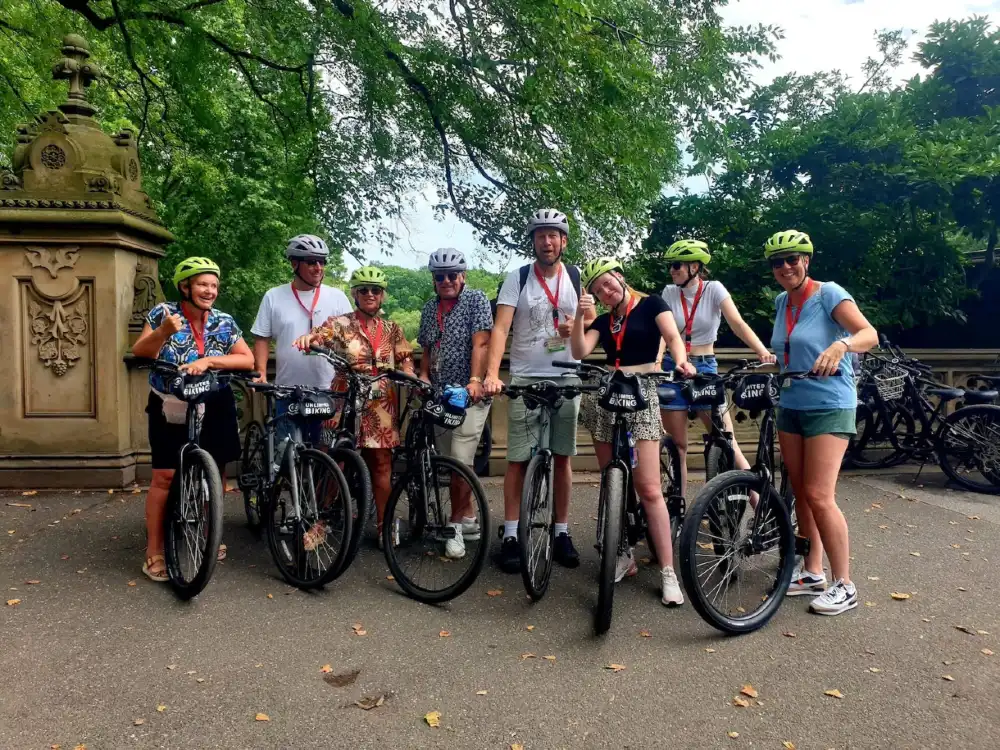 bike helmet rental nyc New York Central Park bike/e-bike