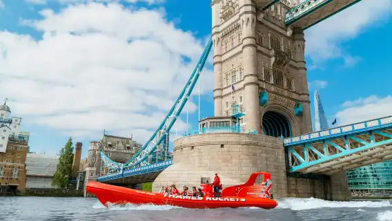 London: Thames Rockets Speedboat Experience