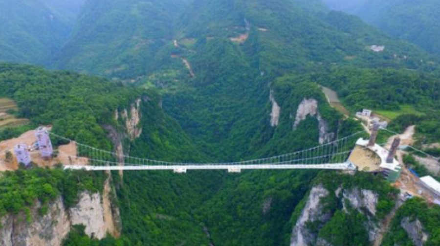 張家界武陵源-天門山旅遊區/景點訂製/中英導遊/包車/拼團@