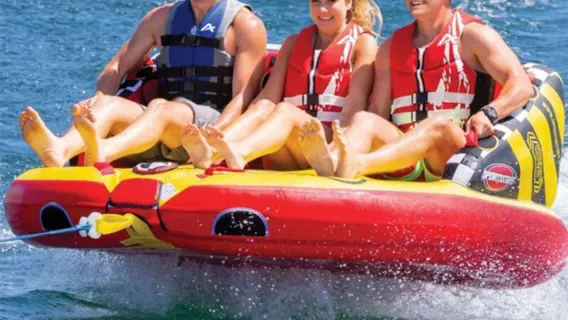 Ocean Pearl Island Sofa Boat Trip for 3