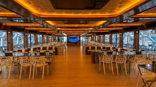 Dubai Marina Lotus Royal Dinner Cruise - Royale Lotus Mega Yacht - Dinner Cruise Transport Passes