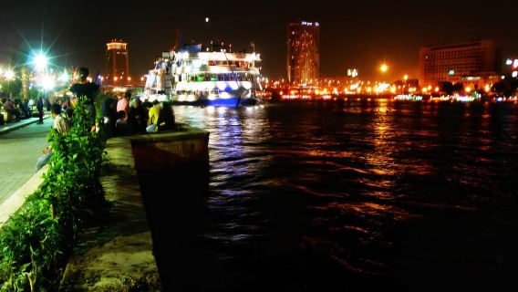 ไคโร: ล่องเรืออาหารเย็นบนแม่น้ำไนล์พร้อมความบันเทิง