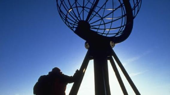 Honningsvåg: North Cape Summer Tour with Sami Family Visit