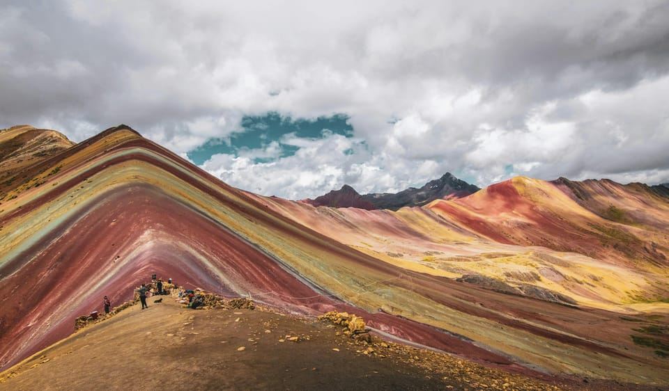 From Cusco: Rainbow Mountain Full Day Trek with Meals