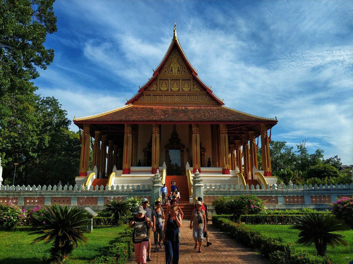Instantáneas de Laos|Excursión de un día al Templo del Buda de Jade y al Museo Nacional de Vientián