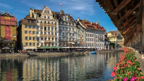 Custom trip in Lucerne | Sightseeing train + transportation museum + Old Town + Chapel Bridge※