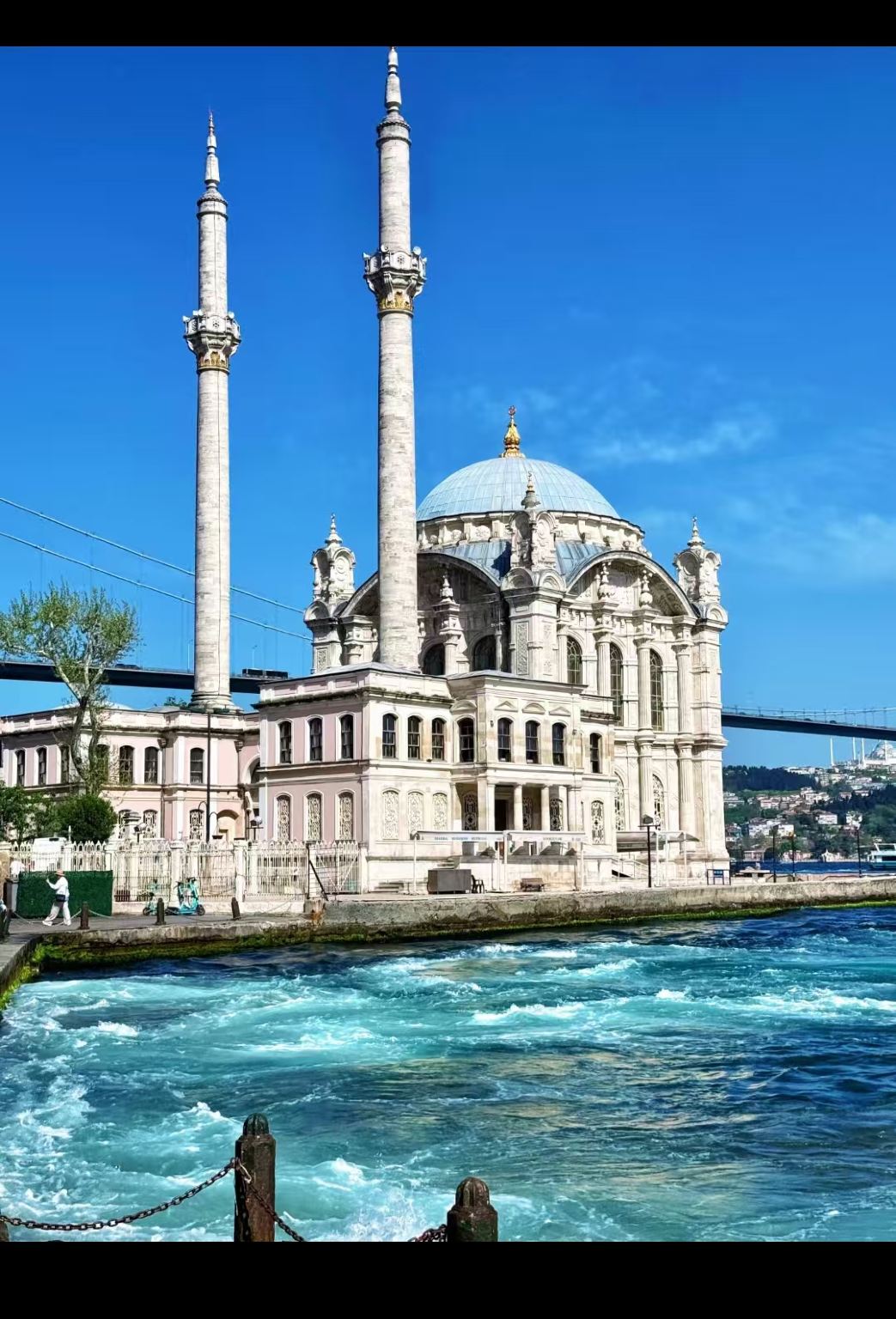 Istanbul Airport Hotel Point-to-Point Transfer/Customized Chinese Private Charter in Türkiye/