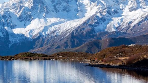 Chengdu Wild Horse Lake · Sin acampada nocturna[Destino secreto poco conocido + ecología original + montañas nevadas de Gongga + apto para principiantes + excursión de un día sin compras + ida y vuelta desde Chengdu]
