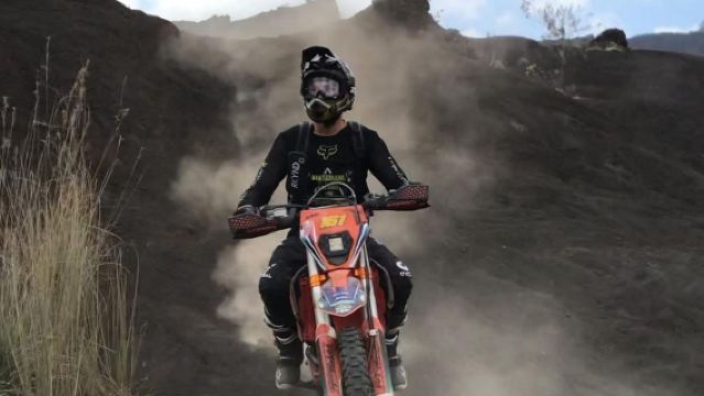 Bali: Tour en moto de tierra por el volcán Monte Batur