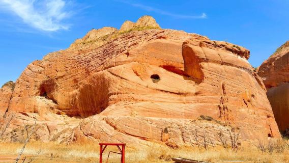 Eintägige Gruppenreise durch das Shaanxi Wave Valley: Entdecken Sie das fantastische Reich der Wunder