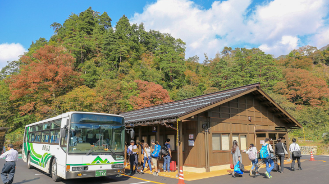 日本名古屋高山白川鄉合掌村金澤高速巴士票