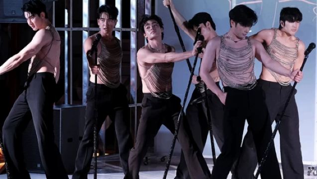 [Hot! ] Pattaya Oriental Atlantis Cruise | Carnival Princess Male Model Performance + Buffet