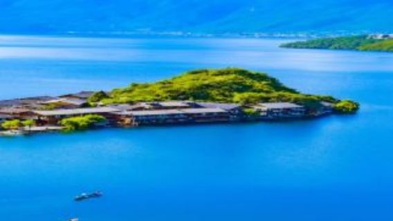 Selected [Lugu Lake scenic area] VIP business small group tour for up to 6 people with no shopping stops - 1-day tour