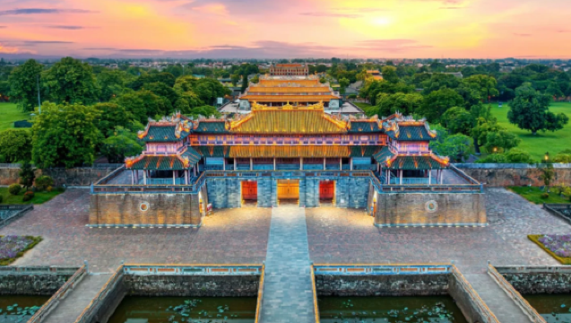 越南境內．峴港＆順化一日遊｜旅行包車定制（可選點對點接駁）